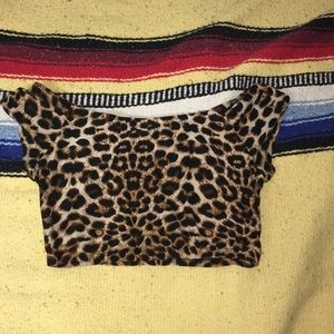 cheetah print shoulder crop top